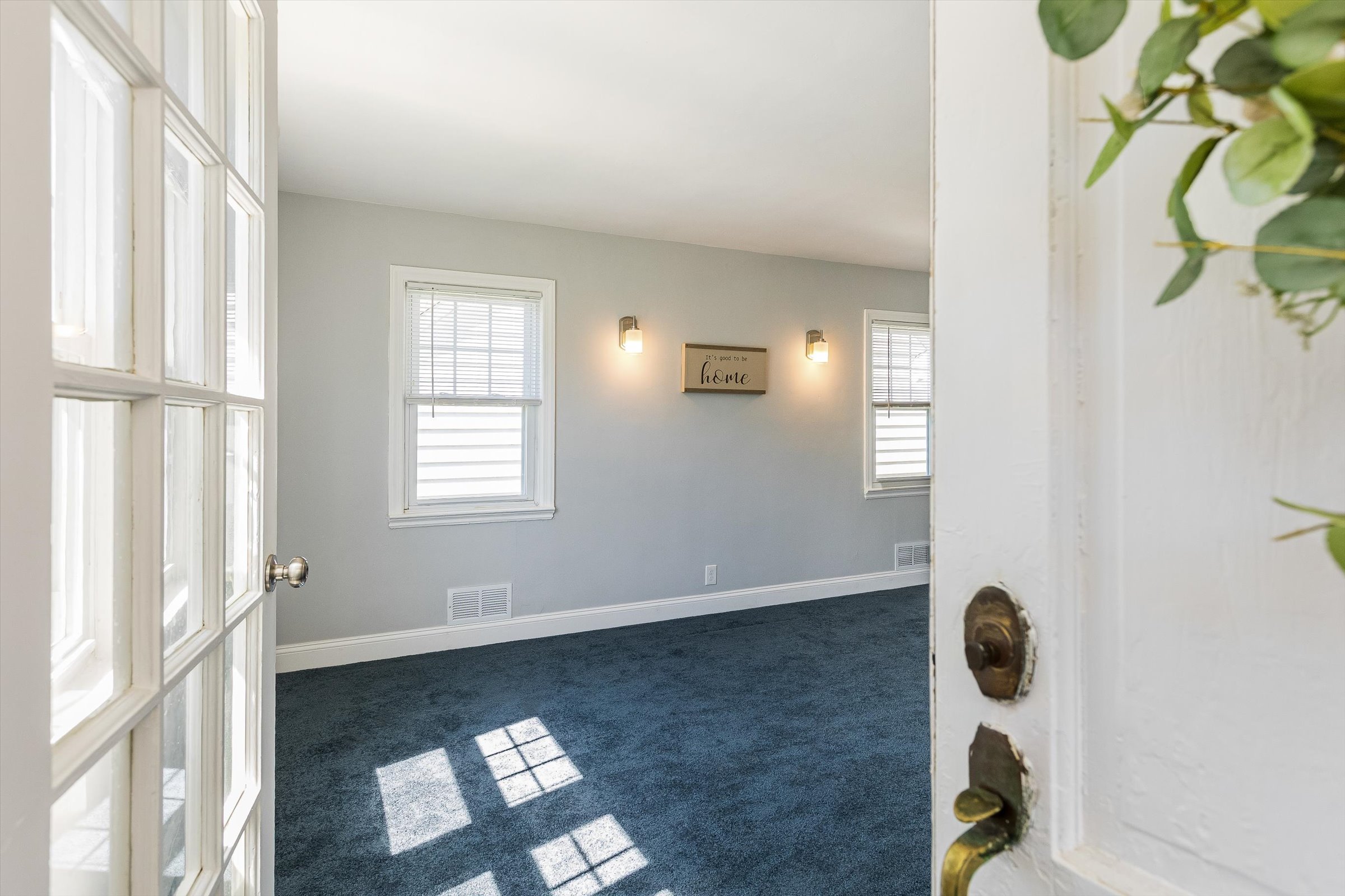 50 Ridge Avenue Bloomfield, NJ 07003 - Photo 3 of 32