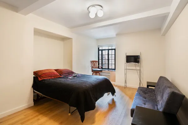 $2,700 | 5 Tudor City Place, Unit 1307 | Murray Hill