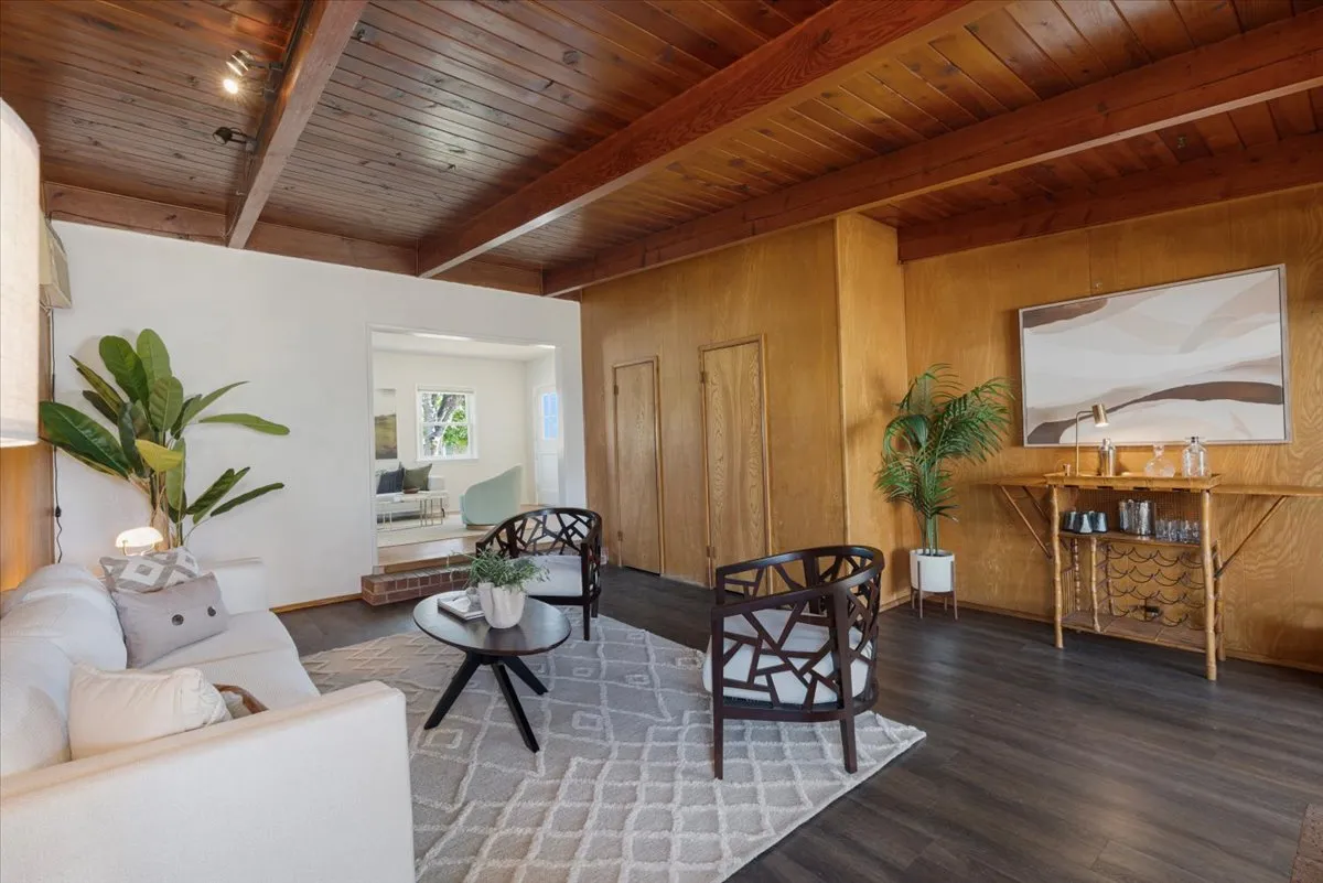 $975,000 | 1927 North Fairview Street, Burbank, CA 91505