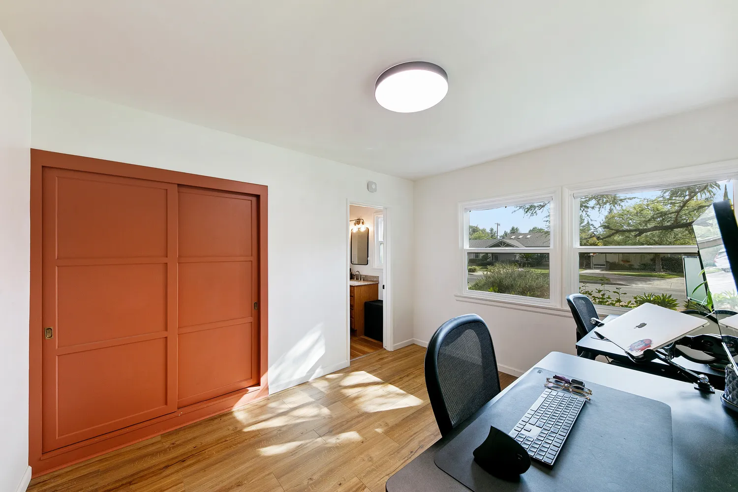 $1,100,000 | 17055 Gresham Street, Northridge, CA 91325