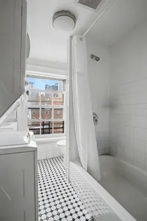 $1,250,000 | 246 Cumberland Street, Unit 2 | Fort Greene