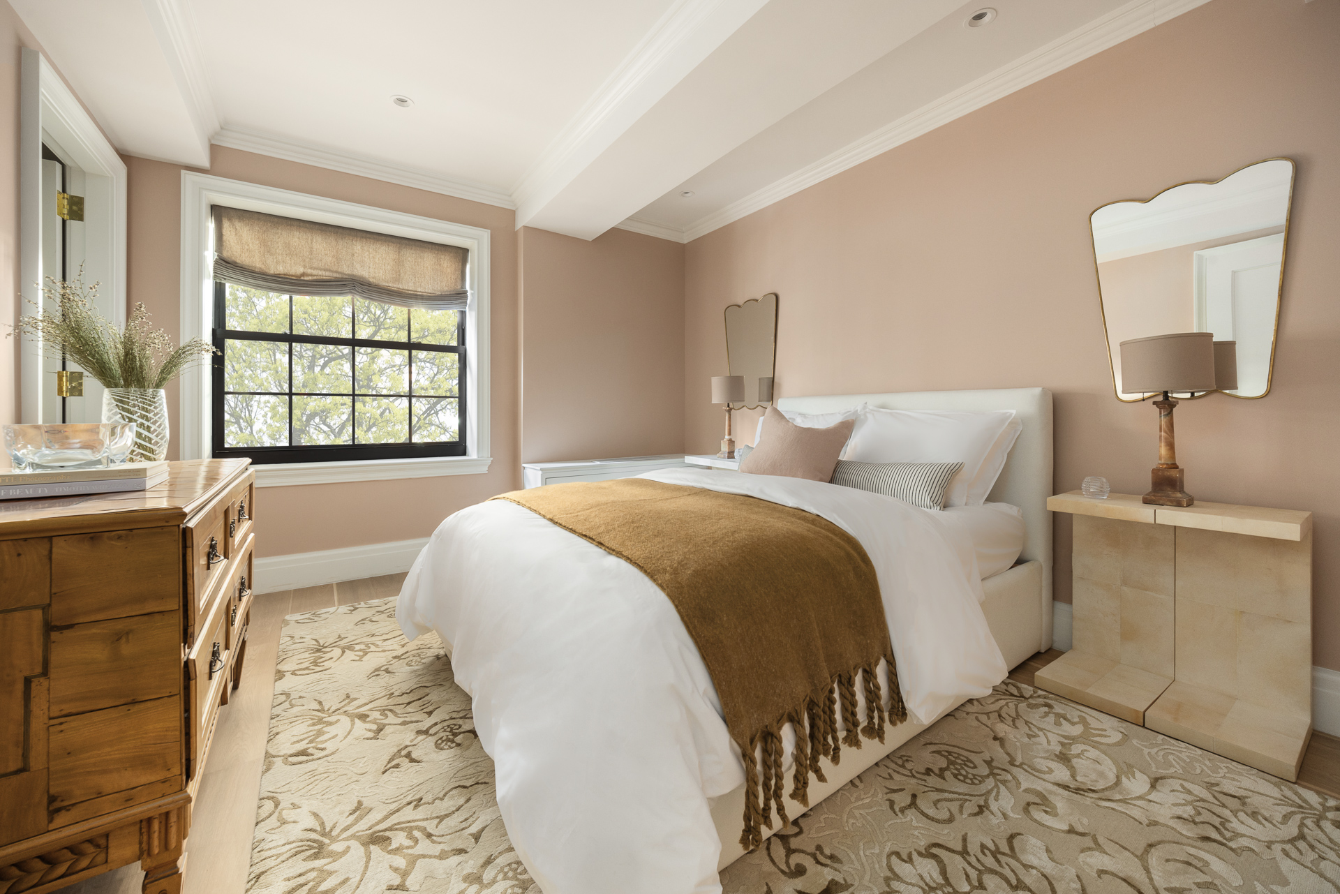 118 West 13th Street, Unit 4 Manhattan, NY 10011 - Photo 15 of 21 a bedroom with a large bed and a window