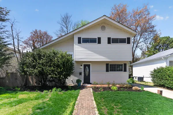 $895,000 | 7007 Lemay Road, Rockville, MD 20851