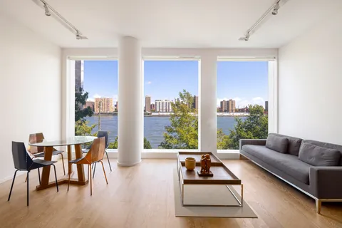 $2,985,000 | 1 John Street, Unit 3C | DUMBO