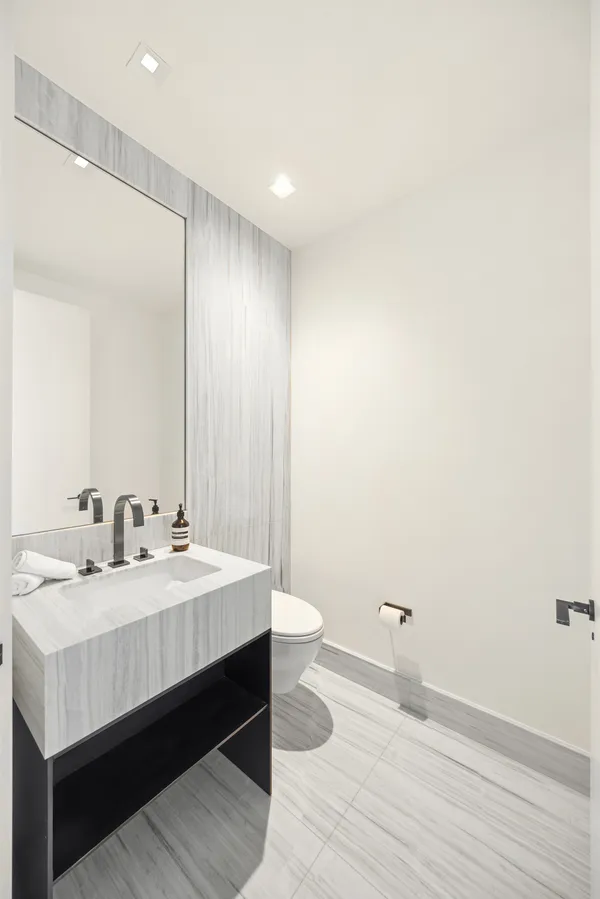 $13,250,000 | 111 Murray Street, Unit 49W | TriBeCa