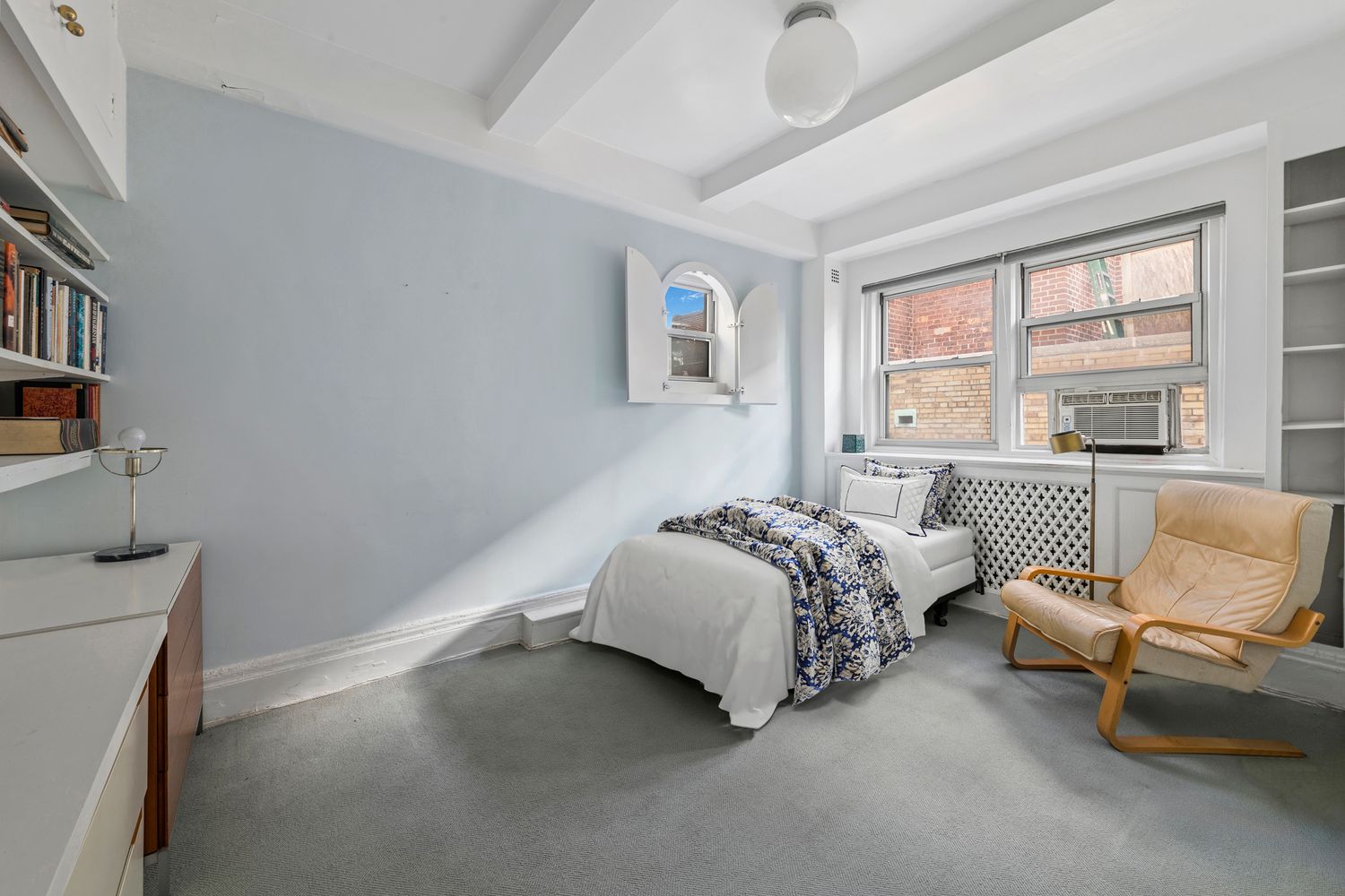 $2,900,000 | 1 West 67th Street, Unit 915 | Upper West Side