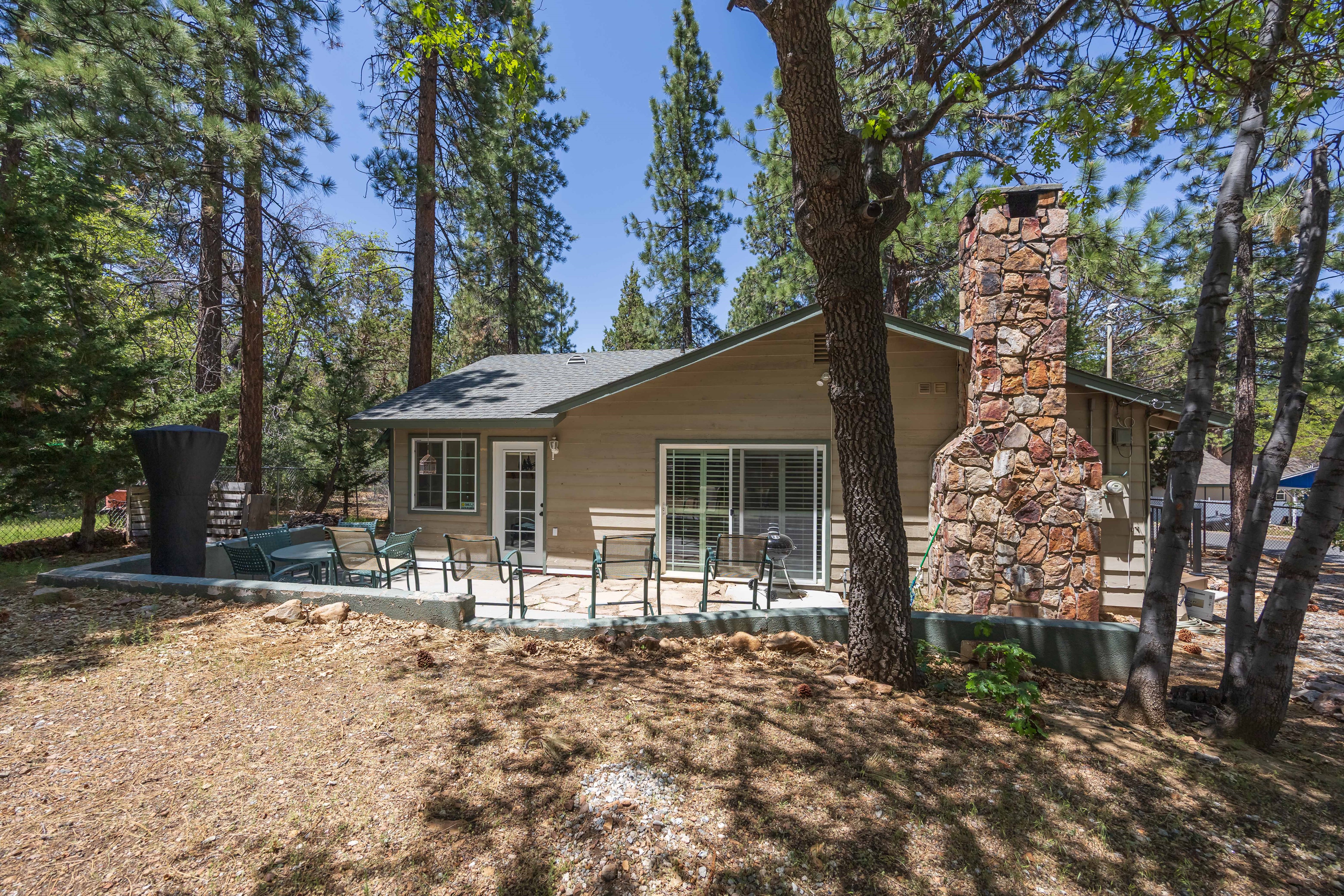 682 Maple Lane Sugarloaf, CA 92386 - Photo 34 of 36