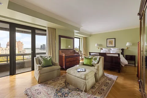 $3,750,000 | 530 East 76th Street, Unit 8CD | Lenox Hill