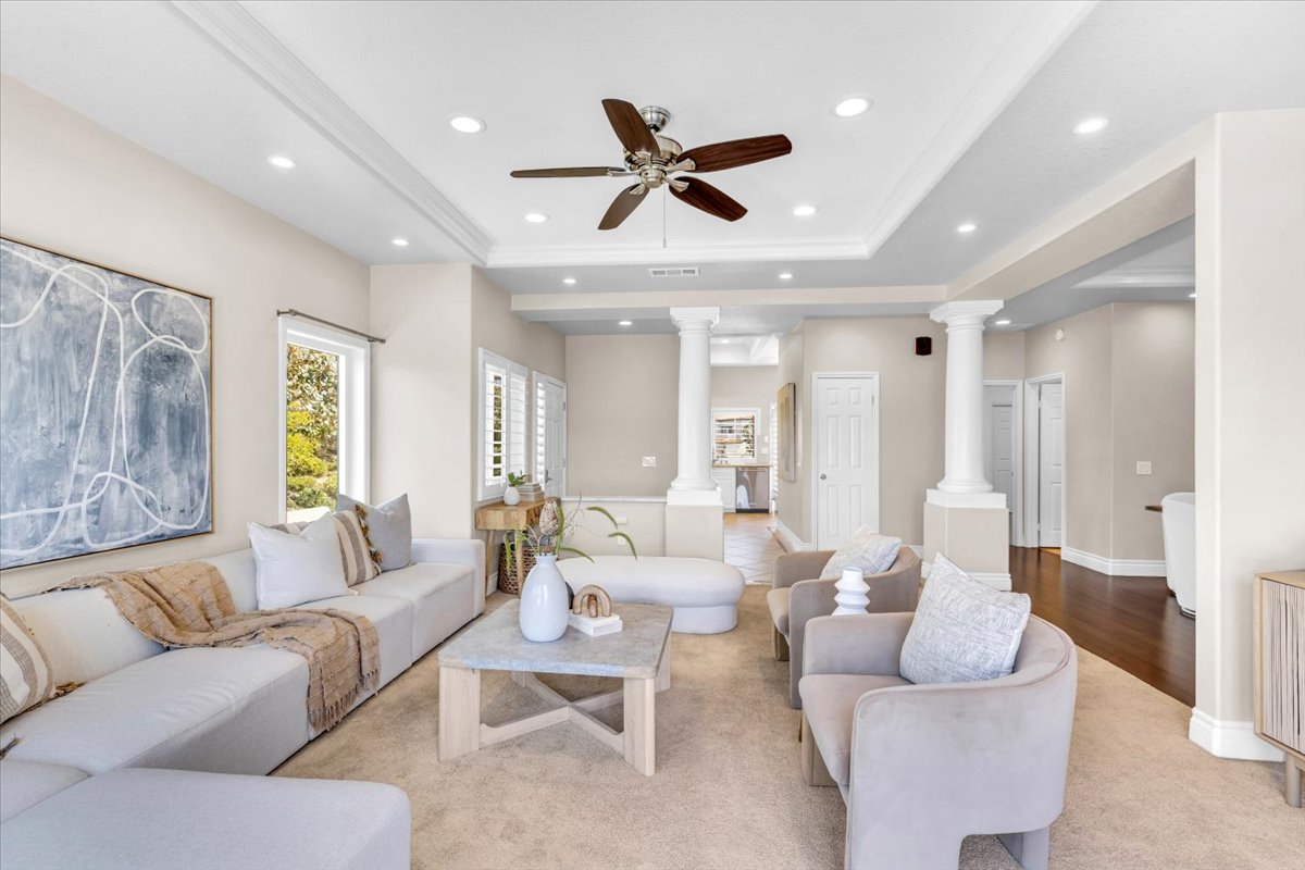 33 Wimbledon Court Dana Point, CA 92629 - Photo 4 of 45