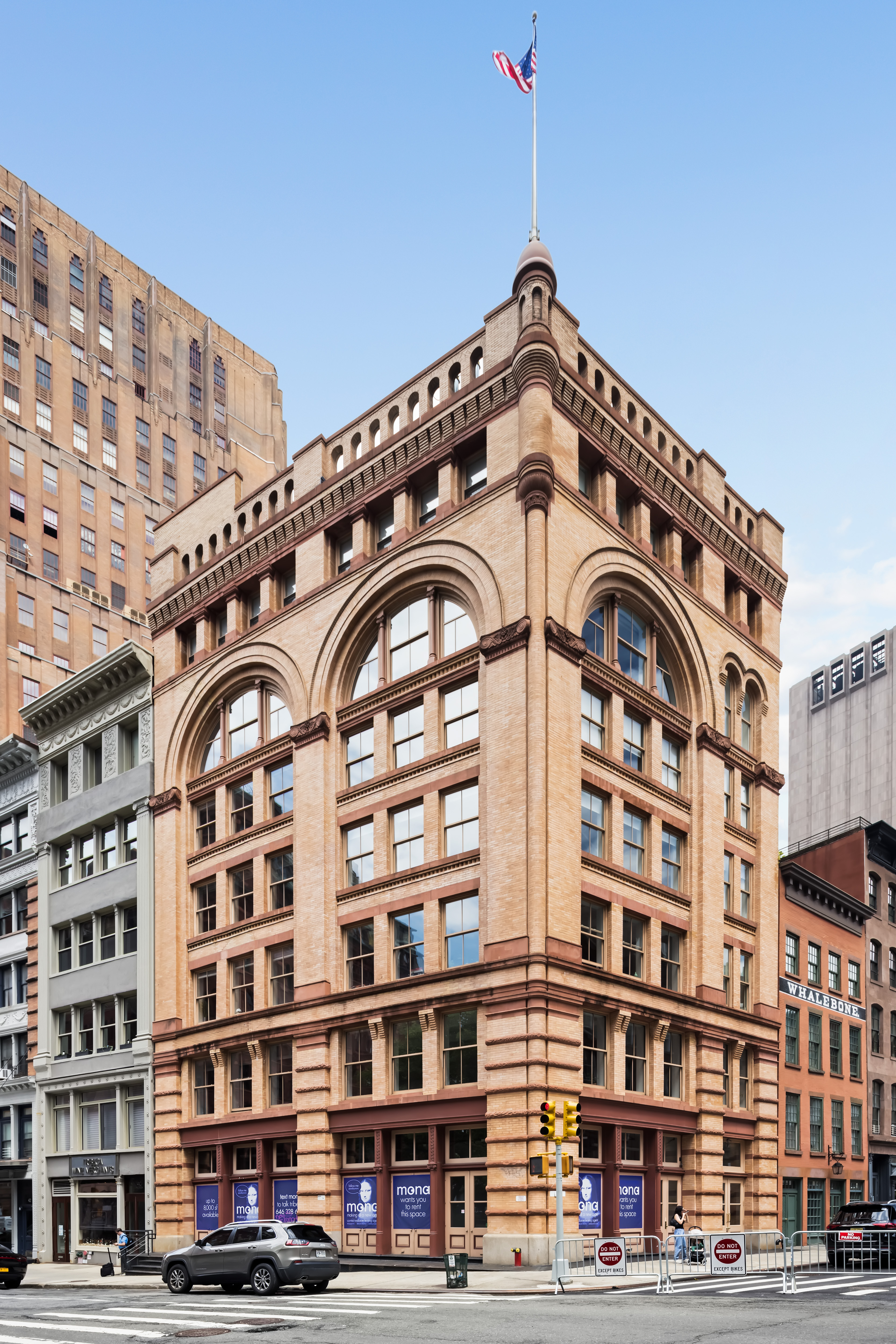 161 Duane Street, Unit 4B Manhattan, NY 10013 - Photo 11 of 12 a front view of a building