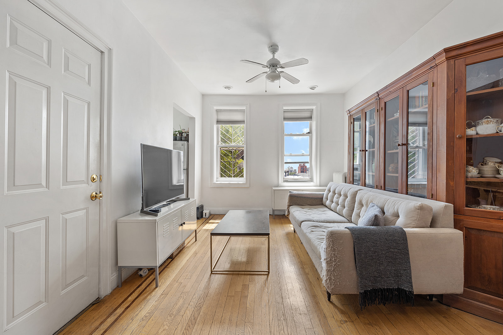 18 Orient Avenue Brooklyn, NY 11211 - Photo 14 of 20