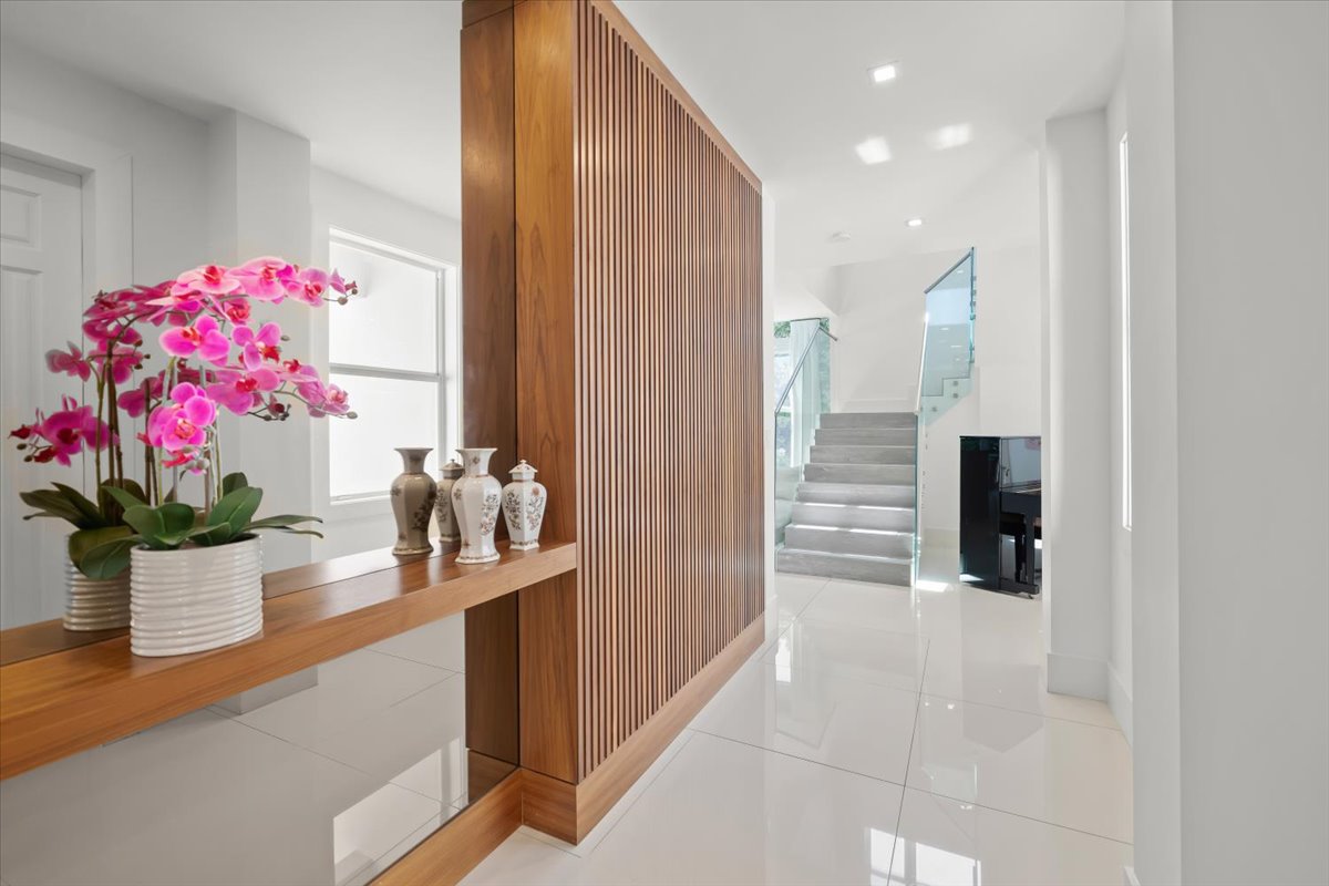 5700 Southwest 86th Street Miami, FL 33143 - Photo 6 of 73