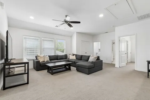 $625,000 | 2941 Gordon Avenue, Fort Worth, TX 76110