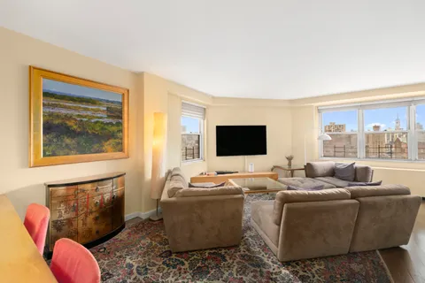$500,000 | 251 East 32nd Street, Unit 19E | Kips Bay