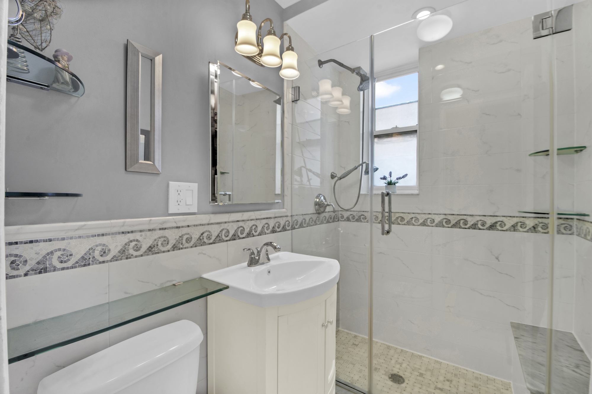 9201 Shore Road, Unit C502 Brooklyn, NY 11209 - Photo 6 of 11 Gallery Image 6
