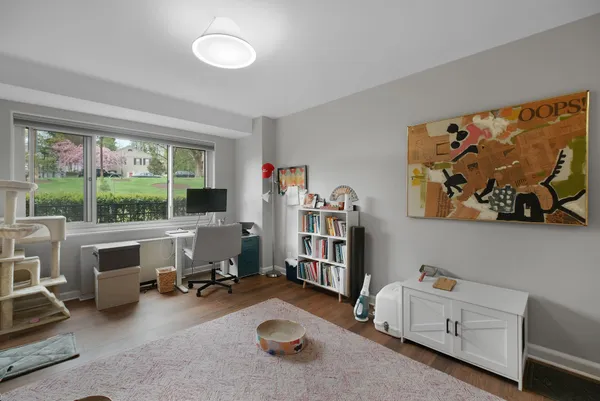 $5,100 | 4201 Cathedral Avenue Northwest, Unit 114W, Washington, DC 20016
