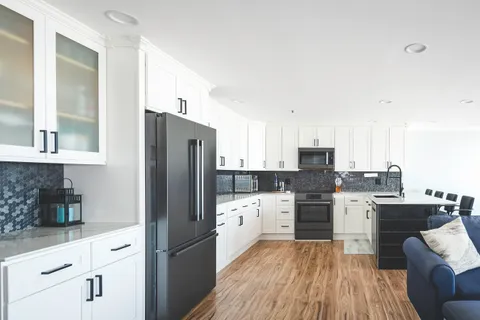 $619,000 | 350 Revere Beach Boulevard, Unit 5L, Revere, MA 02151