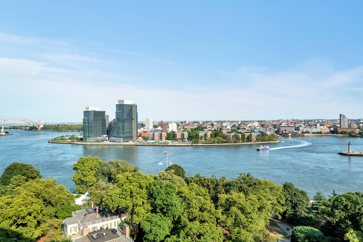 170 East End Avenue, Unit 16B Manhattan, NY 10128 - Photo 14 of 21 a view of a city