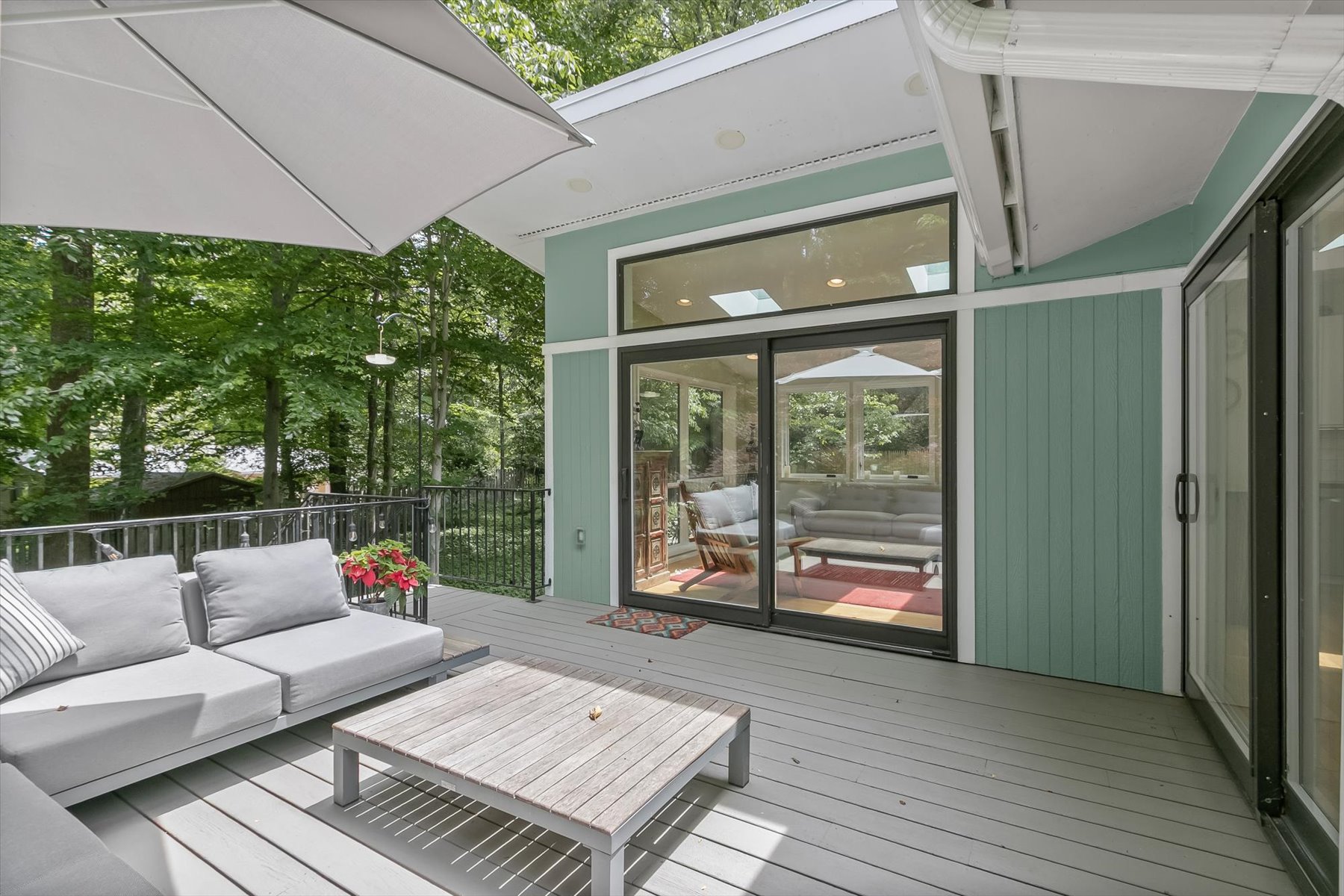 8009 Glenmore Spring Road Bethesda, MD 20817 - Photo 22 of 74