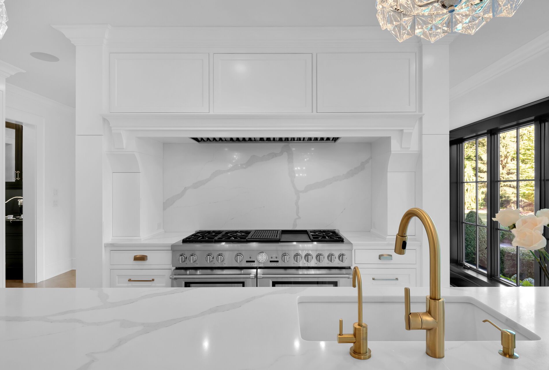 838 Seneca Road Franklin Lakes, NJ 07417 - Photo 27 of 92