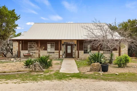 $799,900 | 17708 North Street, Lago Vista, TX 78645