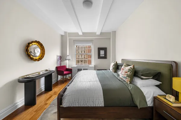 $2,500,000 | 25 5th Avenue, Unit 12F | Greenwich Village