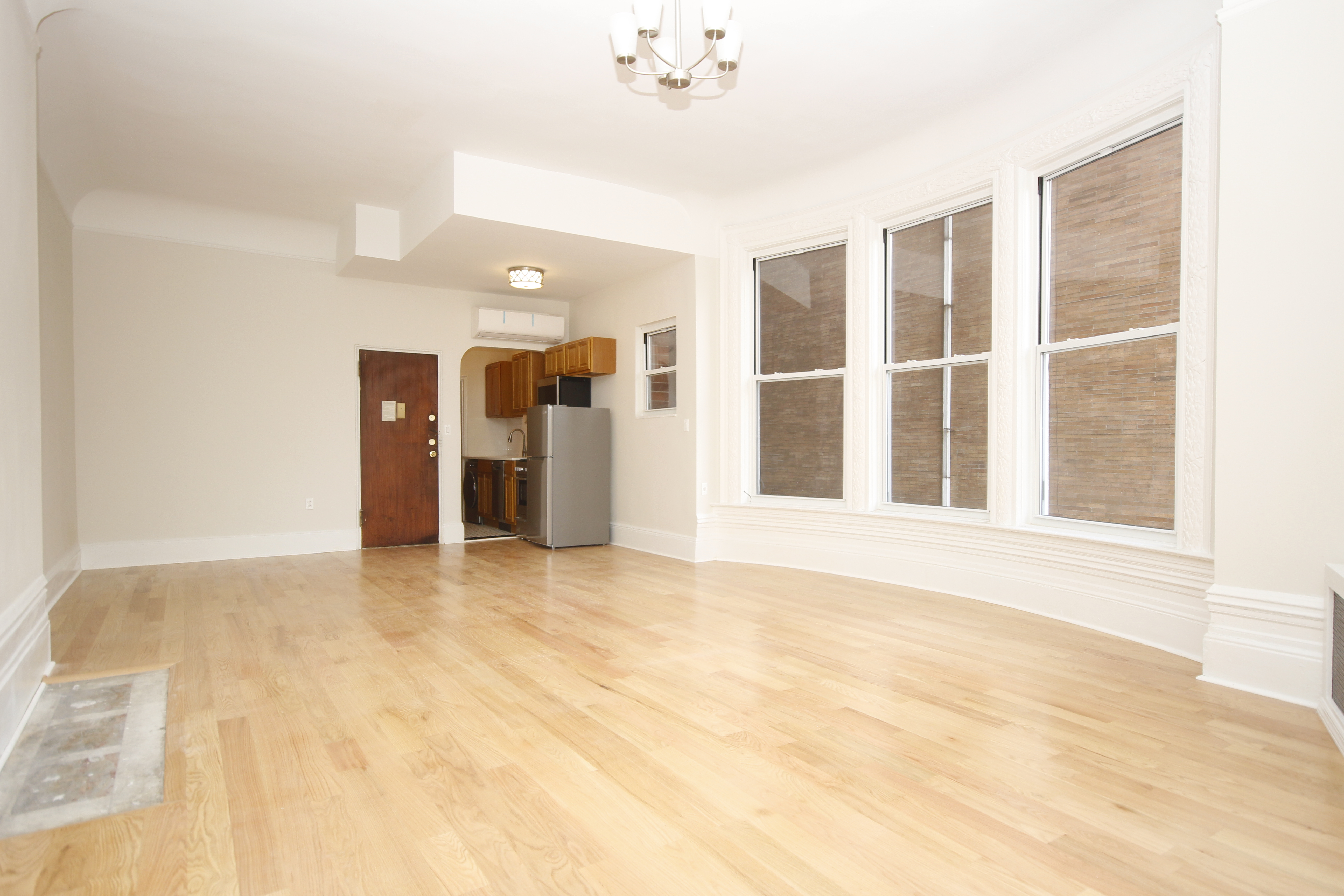 105 Riverside Drive, Unit 2F Manhattan, NY 10024 - Photo 6 of 11 Gallery Image 6