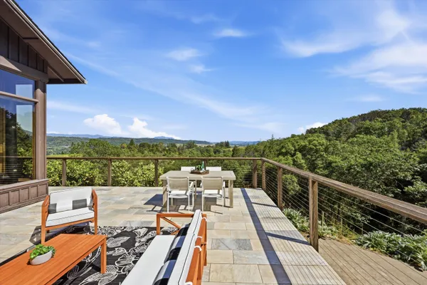 $2,495,000 | 6341 West Dry Creek Road, Healdsburg, CA 95448