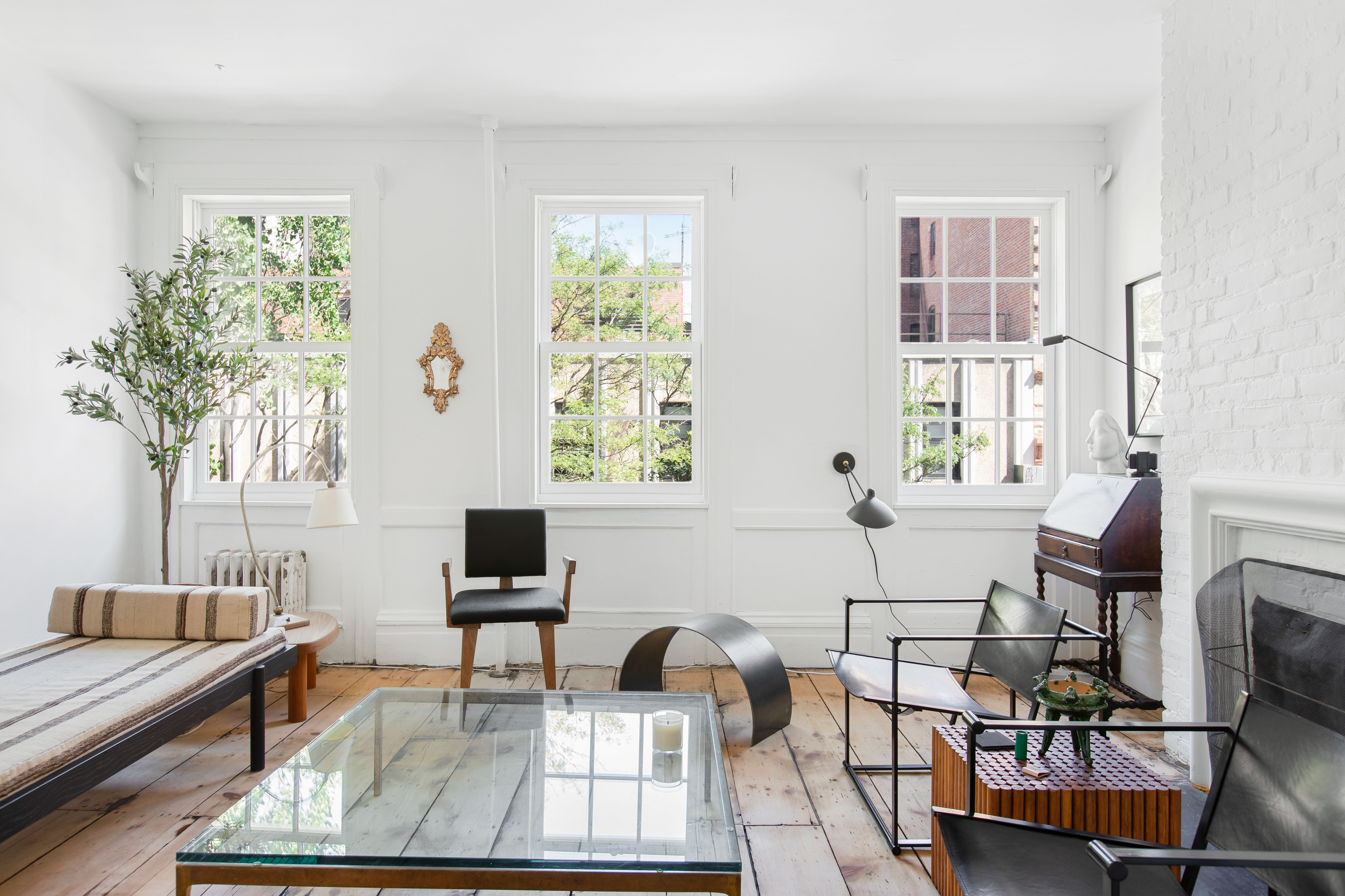 232 West 10th Street Manhattan, NY 10014 - Photo 6 of 19