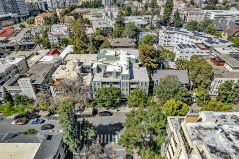 $299,000 | 199 Montecito Avenue, Unit 206, Oakland, CA 94610