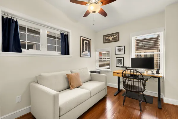 $1,275,000 | T Street Northwest, Washington, DC 20009