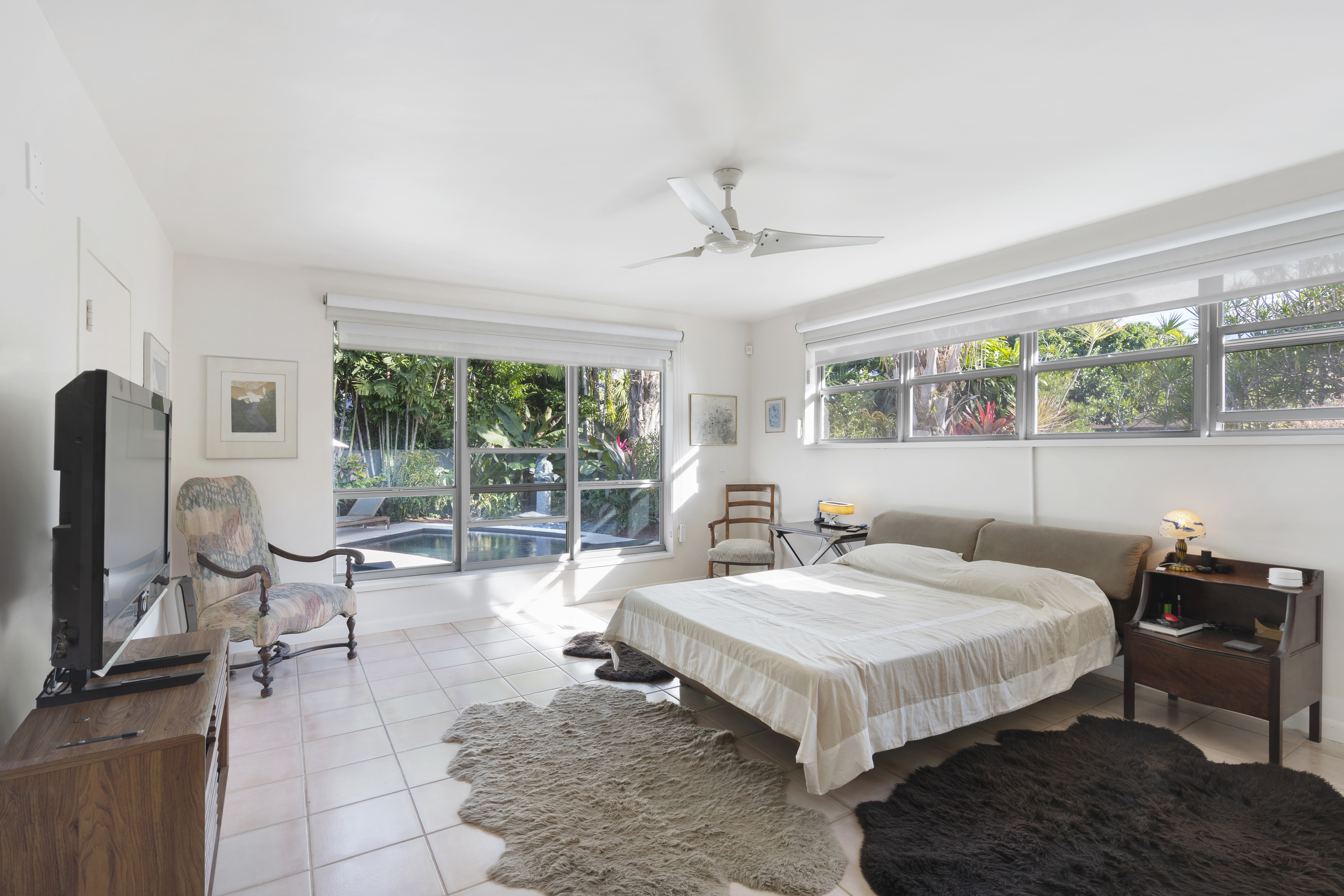 2545 Flamingo Place Miami Beach, FL 33140 - Photo 10 of 23