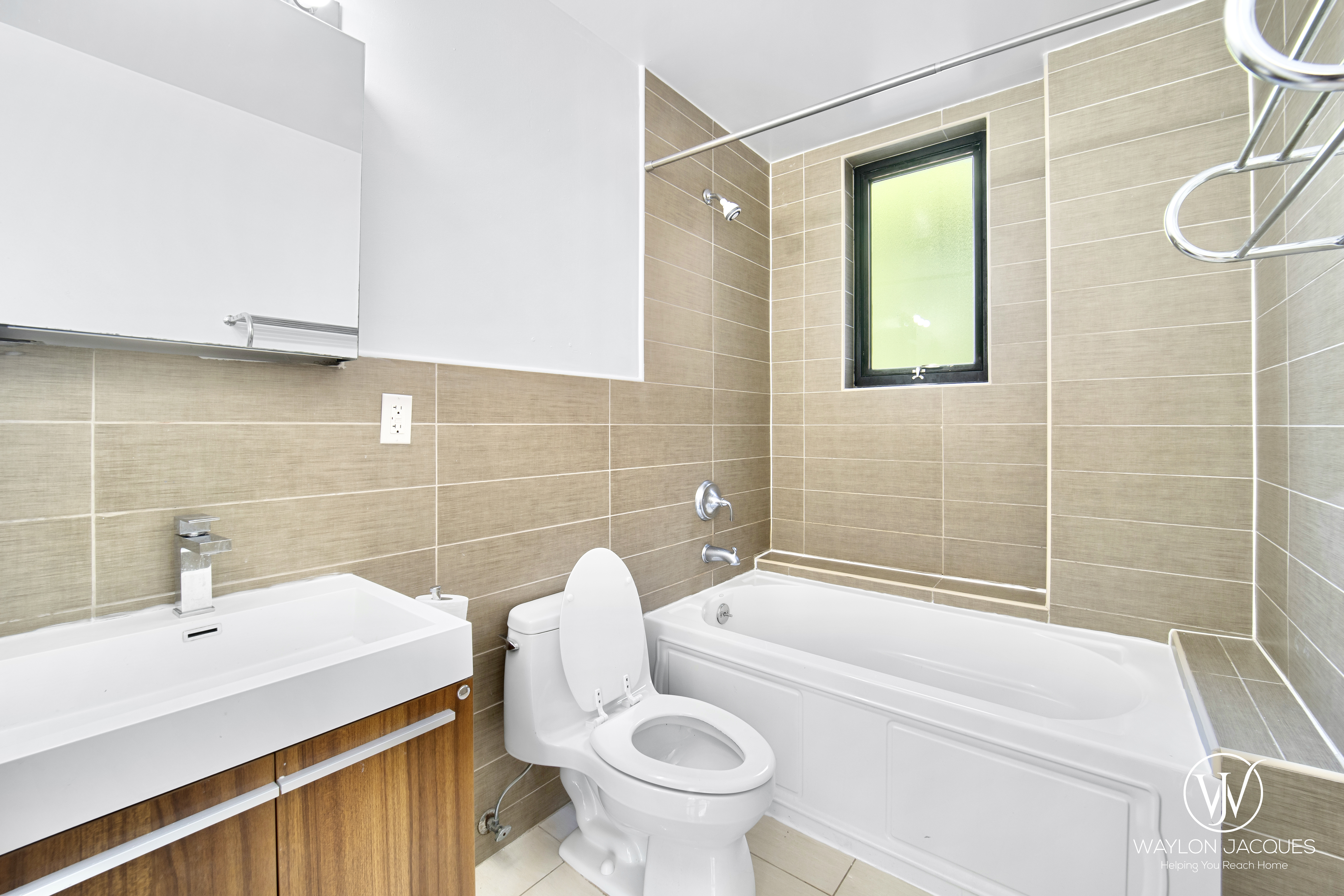 125 Lexington Avenue, Unit 2C Brooklyn, NY 11238 - Photo 5 of 6