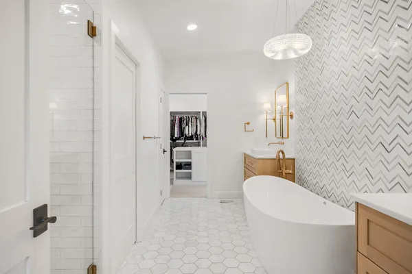 $2,400,000 | Address Upon Request, Denver, CO 80210