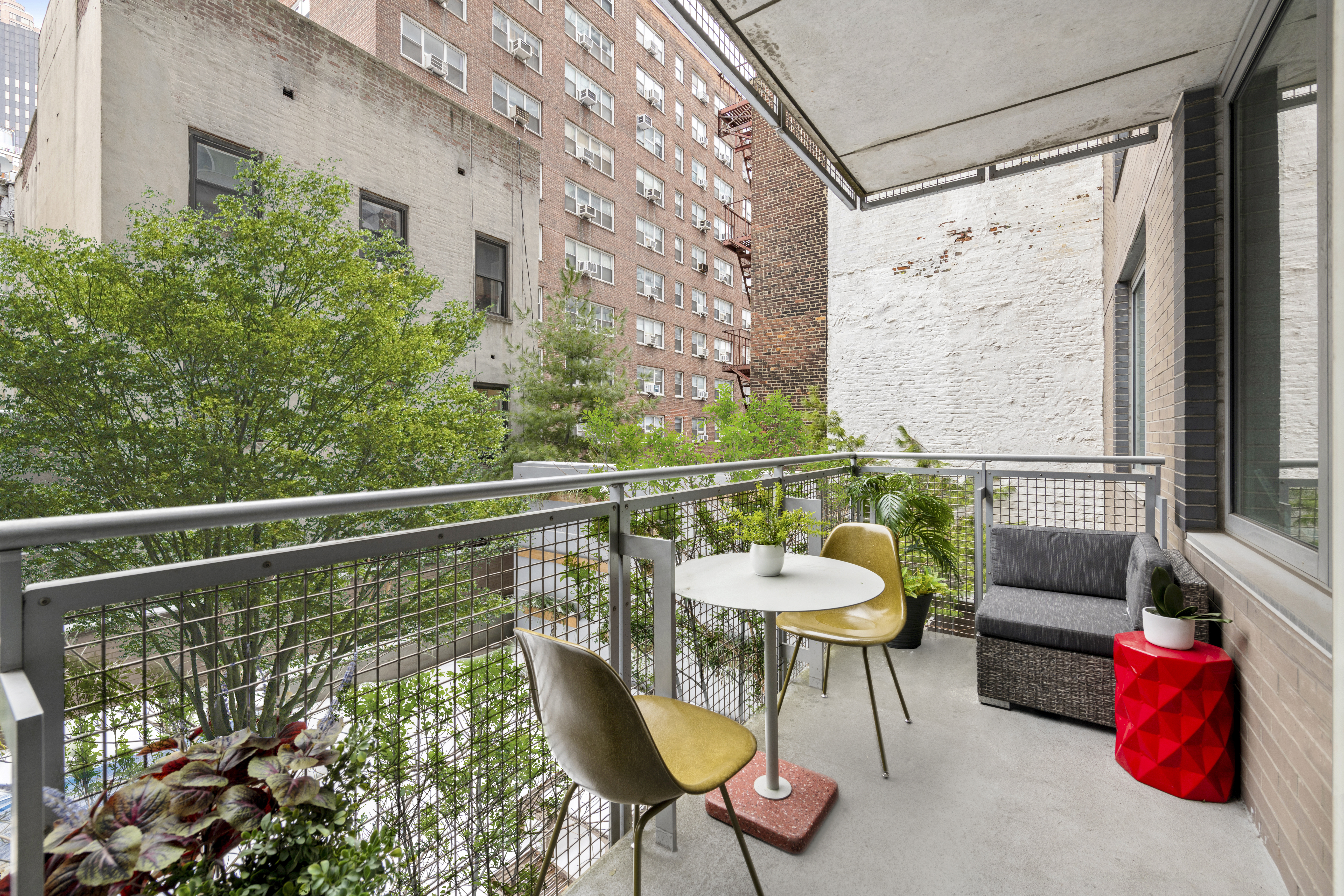 225 East 34th Street, Unit 5J Manhattan, NY 10016 - Photo 7 of 19