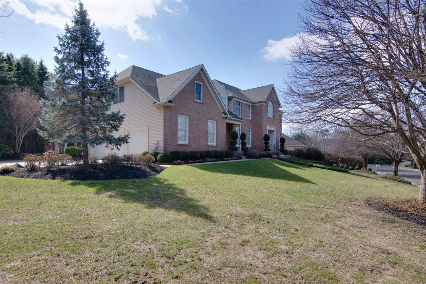 3 Pembroke Drive Voorhees, NJ 08043 - Photo 3 of 112