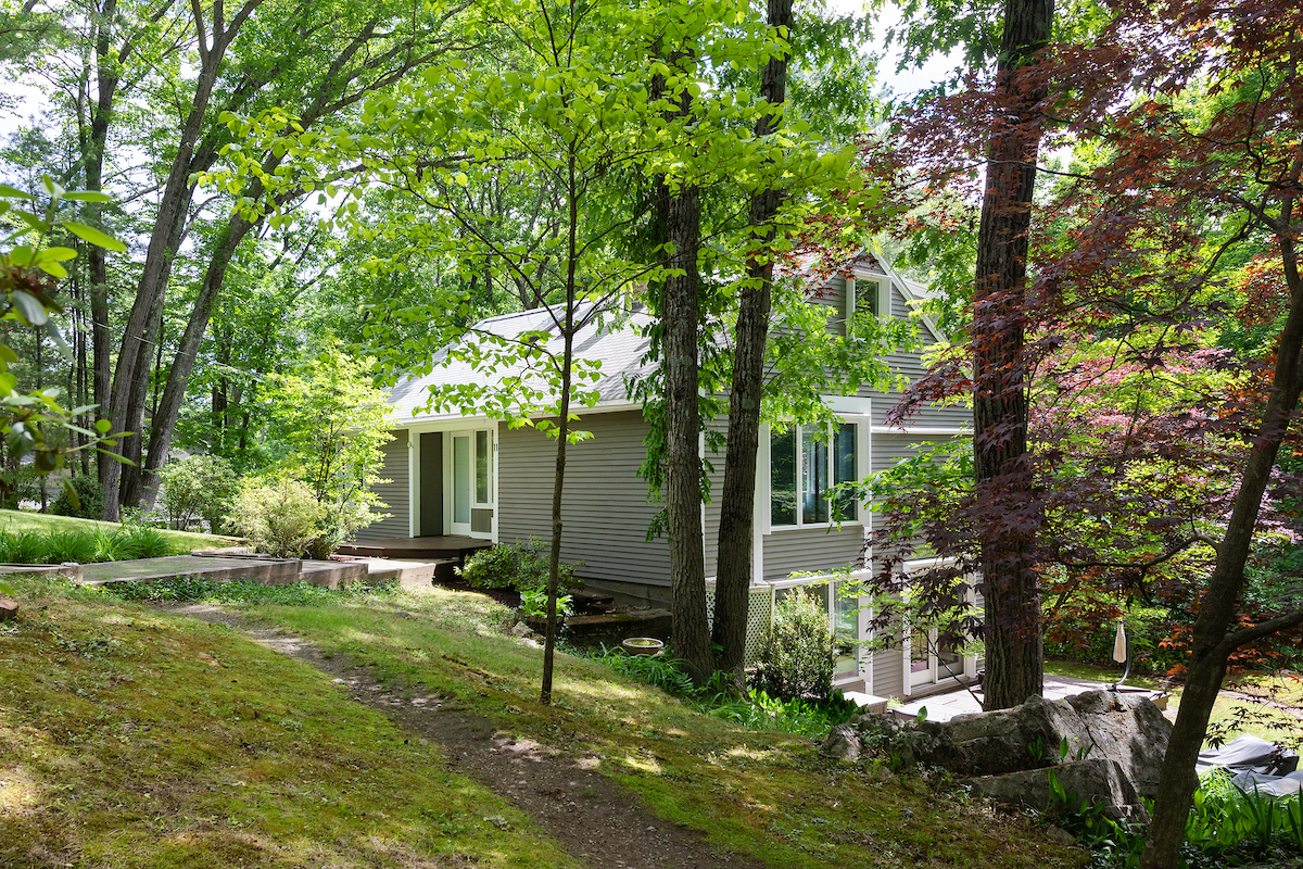 11 Juniper Ridge Road Lincoln, MA 01773 - Photo 3 of 33
