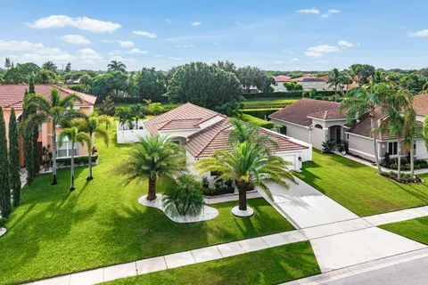 $689,900 | 6734 Lake Nona Place, Lake Worth, FL 33463