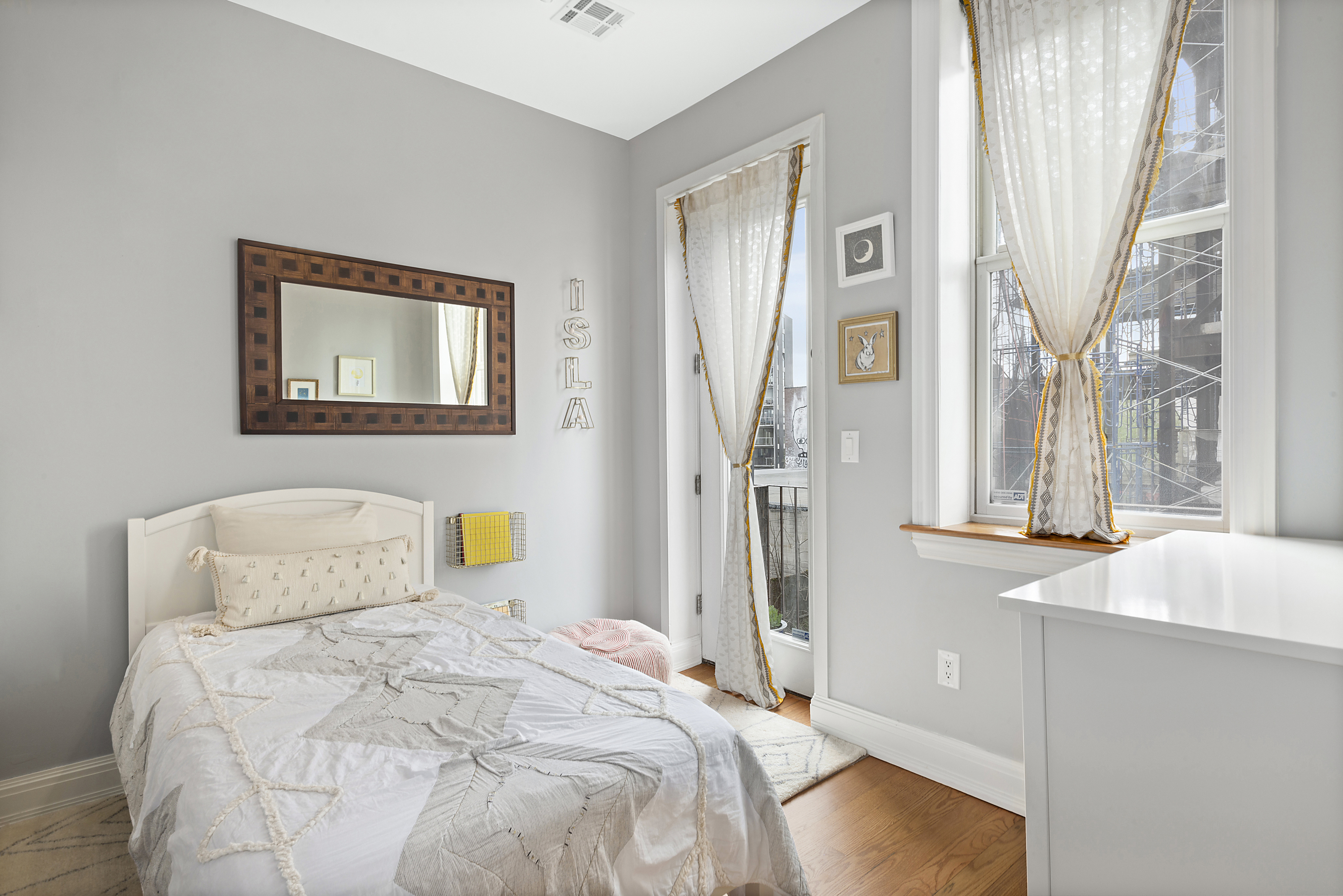 63 Engert Avenue, Unit 3 Brooklyn, NY 11222 - Photo 5 of 12