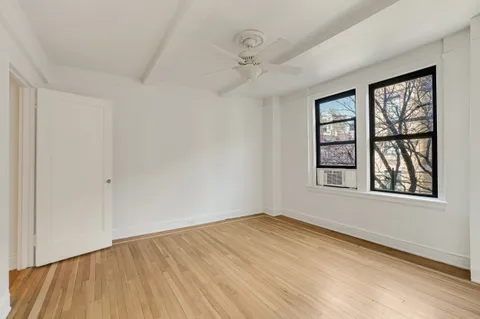 $675,000 | 74 West 68th Street, Unit 5A | Upper West Side