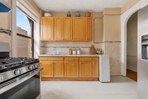 $499,000 | 361 West 121st Street, Unit 4S | Harlem