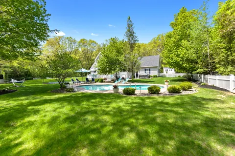 Contact Agent | 5 Jamaica Lane, Haverhill, MA 01830