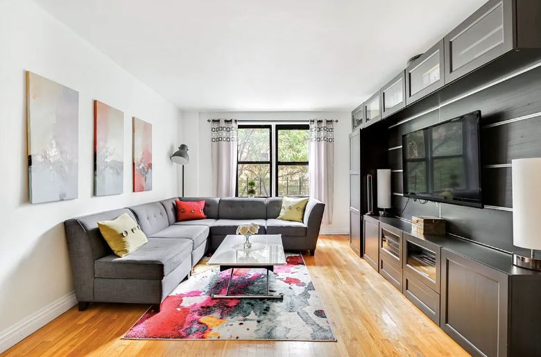 $6,100 | 330 East 70th Street, Unit 4EF | Lenox Hill