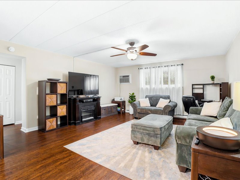 400 Glendale Road, Unit A22 Havertown, PA 19083 - Photo 5 of 17