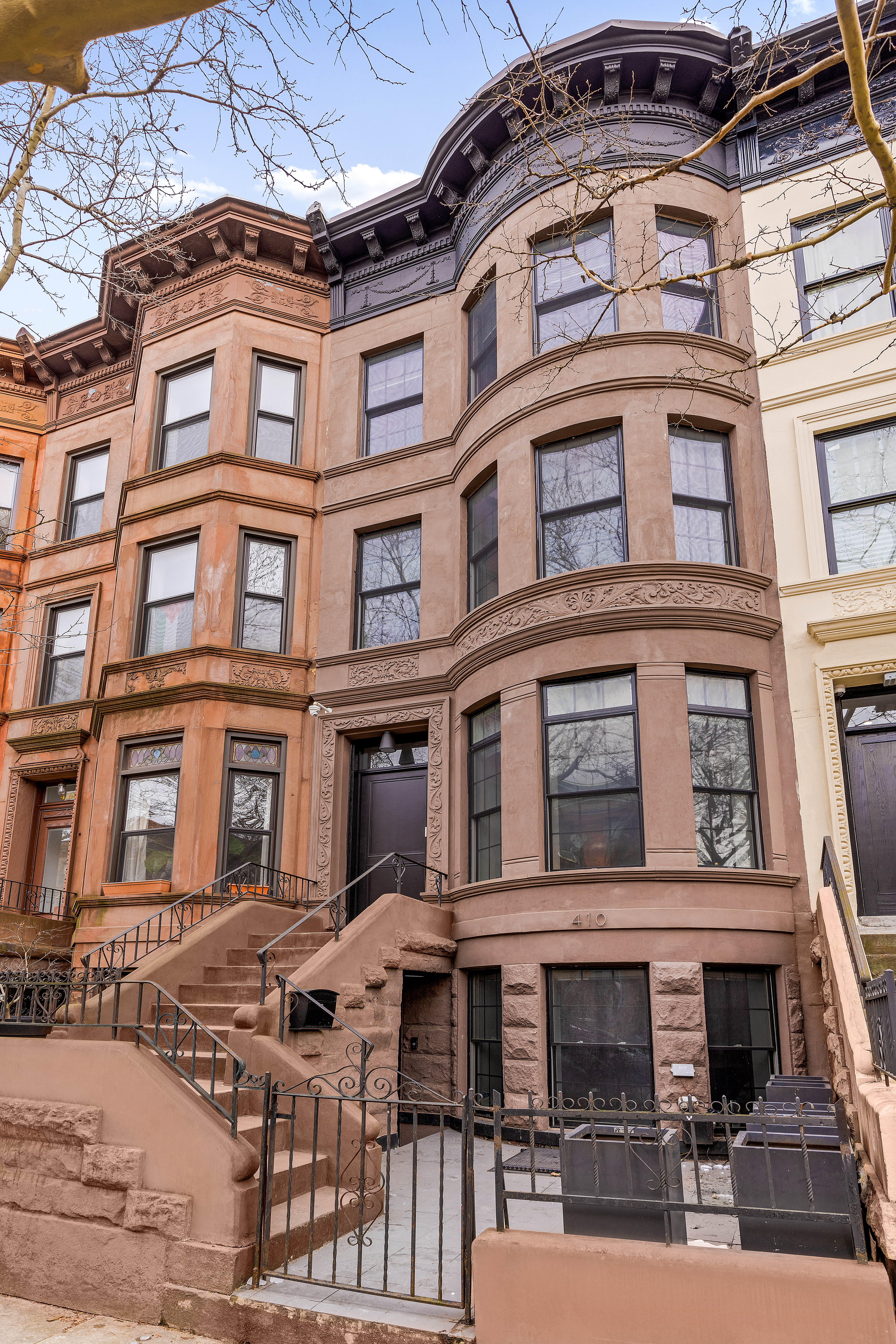 a front view of a building