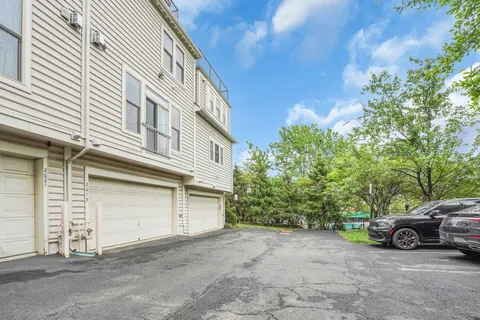 $940,000 | 2619 South Kenmore Court, Arlington, VA 22206