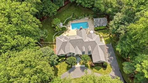 $2,850,000 | 11216 River View Drive, Potomac, MD 20854