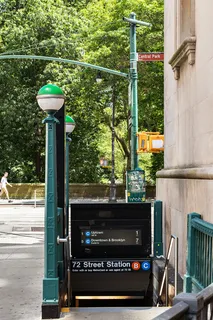 $2,870,000 | 18 West 70th Street, Unit 7C | Upper West Side