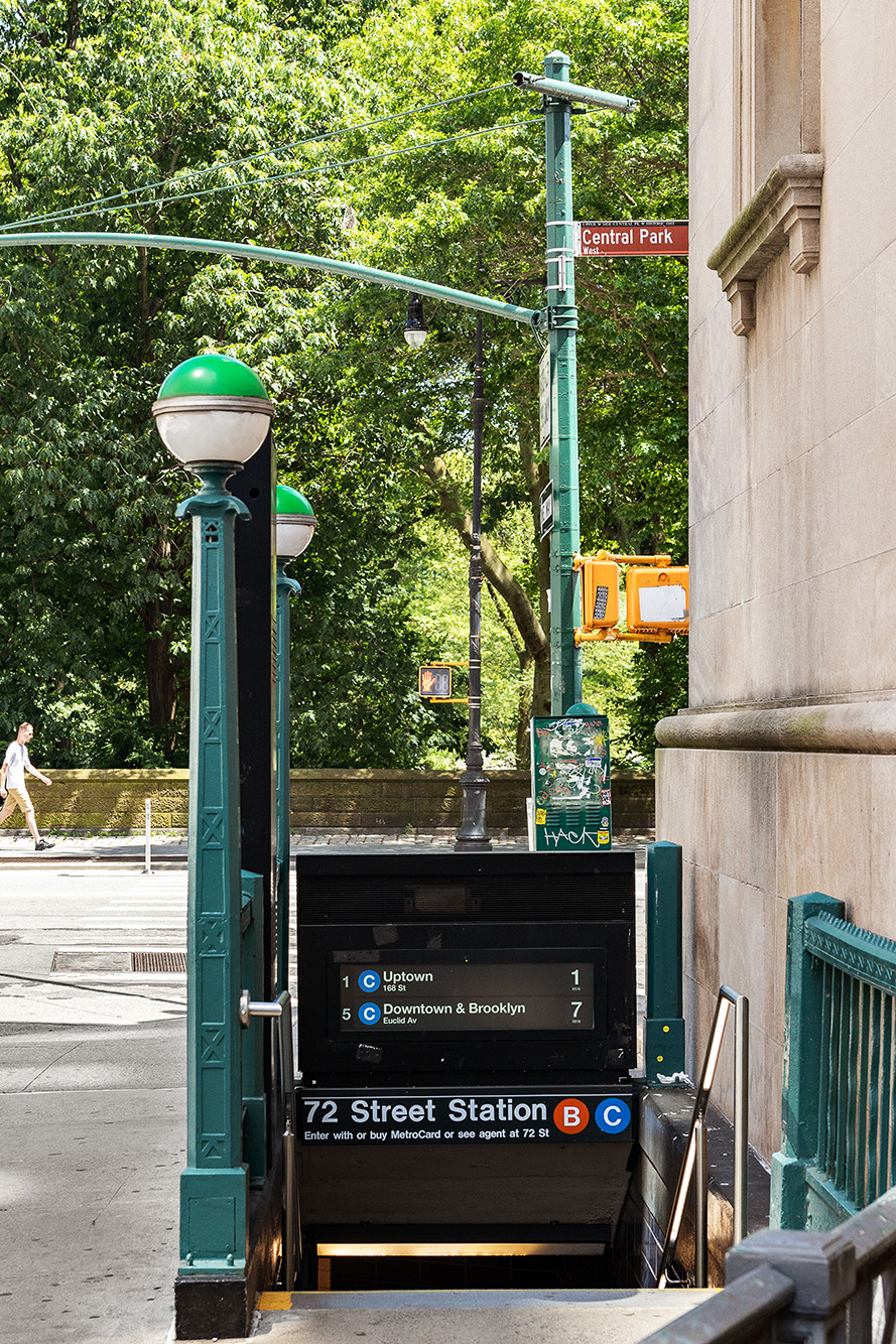 18 West 70th Street, Unit 7C Manhattan, NY 10023 - Photo 12 of 17