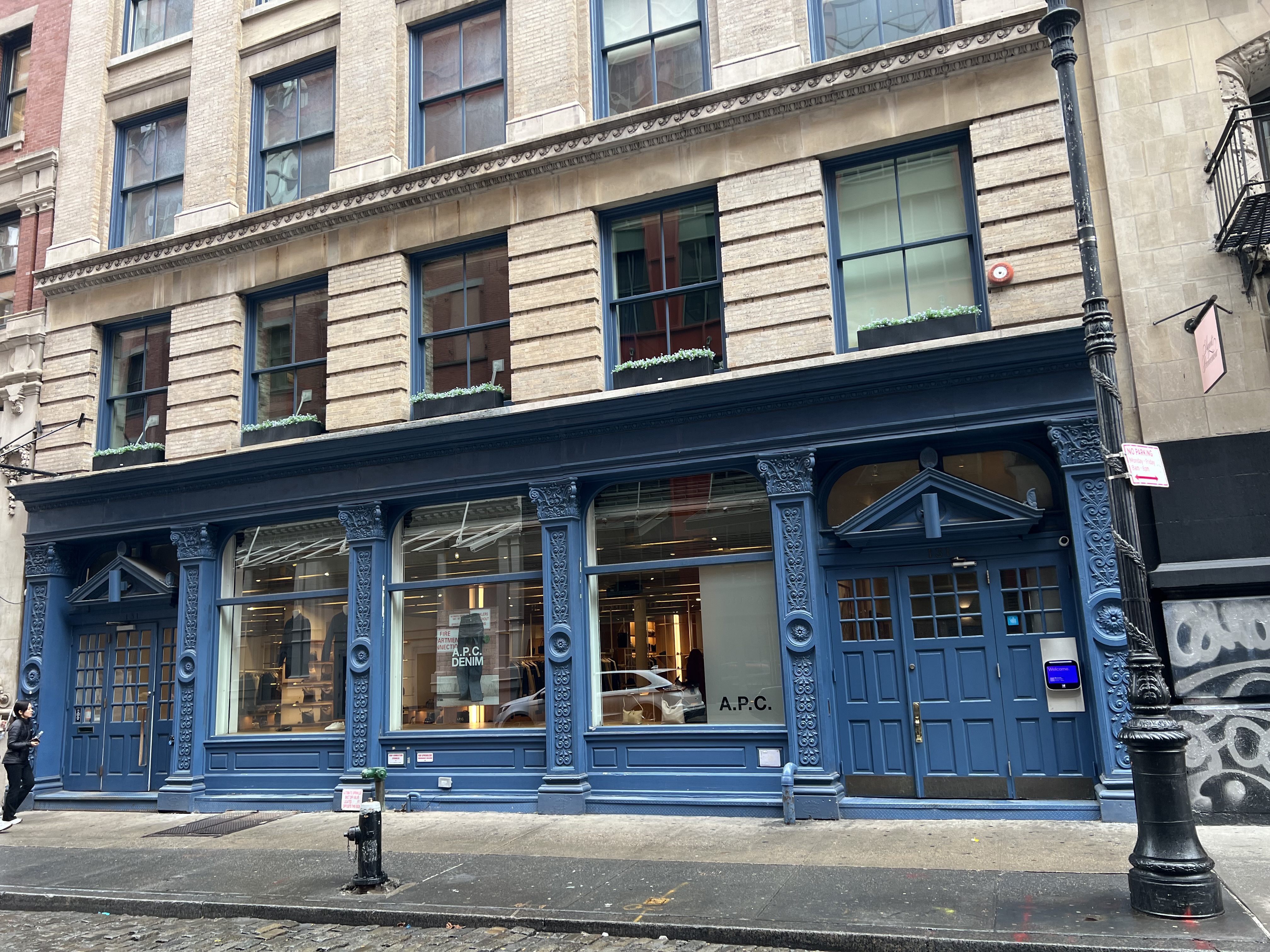 131 Mercer Street, Unit 2B Manhattan, NY 10012 - Photo 15 of 18 front view of a building